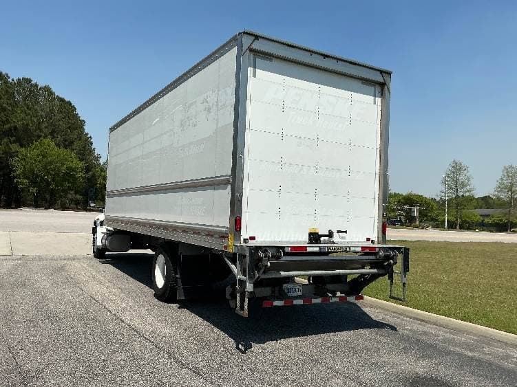 2022 International MV607 Box Truck - 220HP, 6 Speed Automatic, Roll up Door image 6
