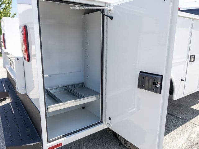 2024 Chevrolet Silverado 4500HD Work Truck image 12