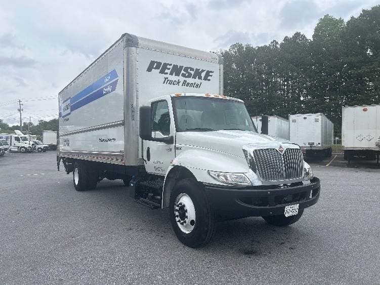 2022 International MV607 Box Truck - 220HP, 6 Speed Automatic, Roll up Door image 1