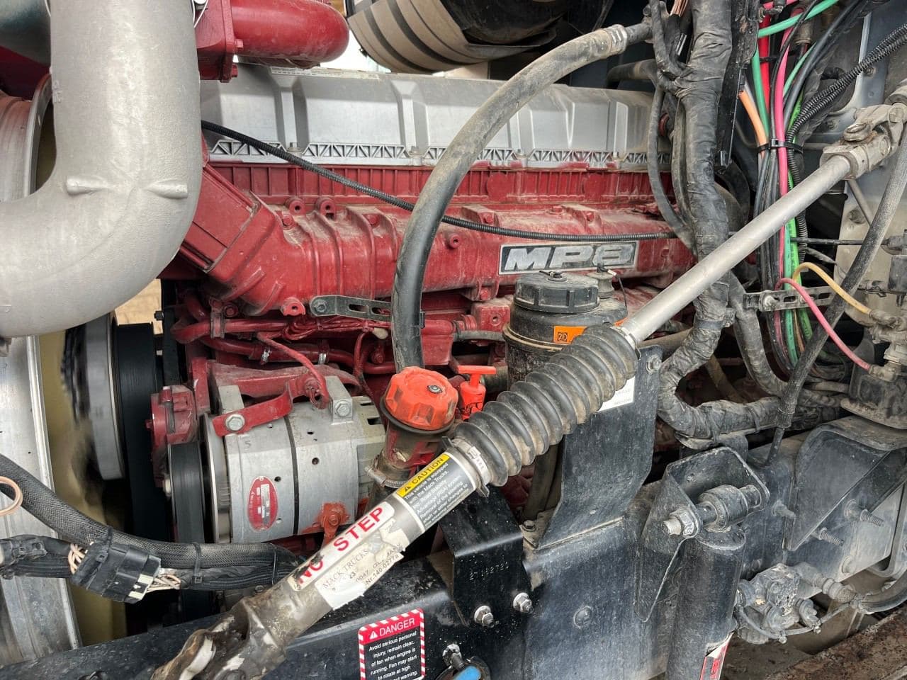 2016 Mack CXU (Pinnacle) image 8