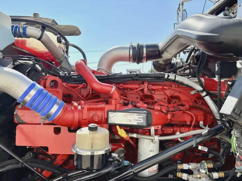 2022 Peterbilt 389 image 5