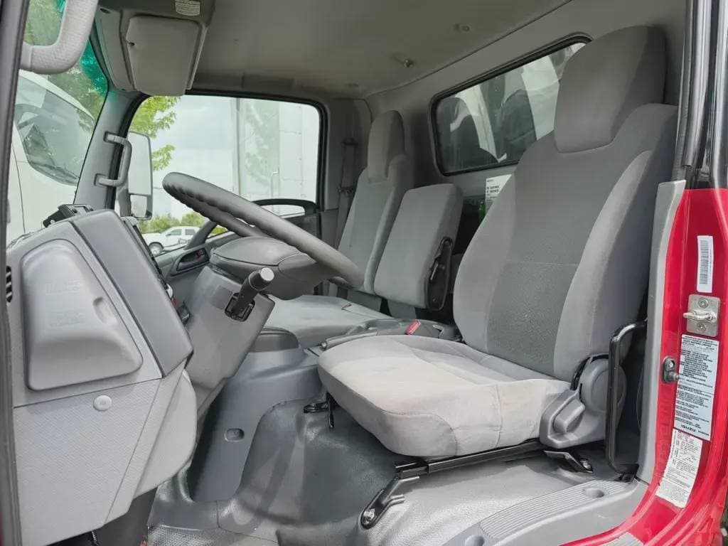 Used 2021 ISUZU Cabover Truck - COE, Reefer/Refrigerated Truck, Catering Truck - Food Truck NPR XD For Sale image 9