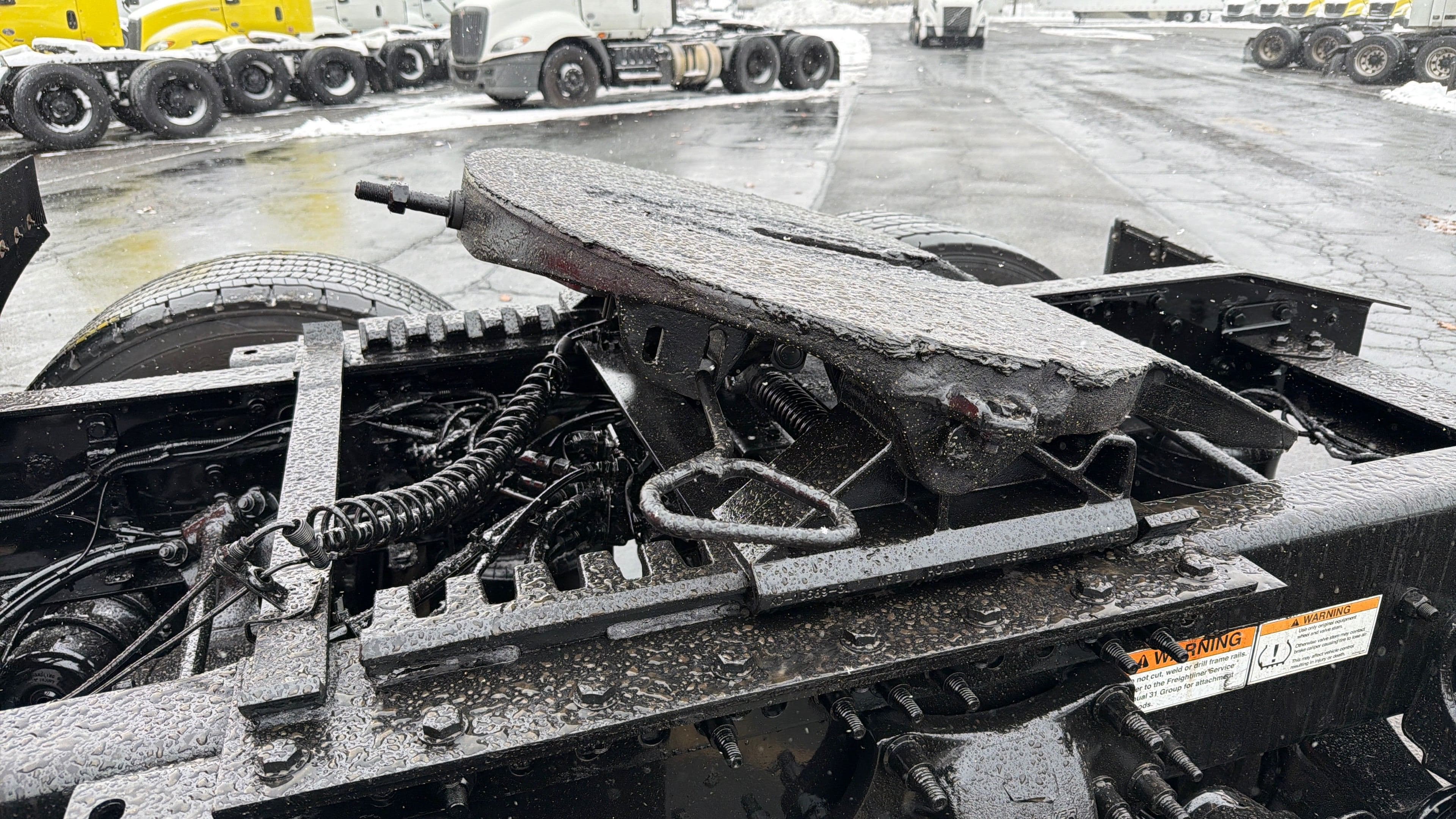 2020 Freightliner Cascadia 116 image 5