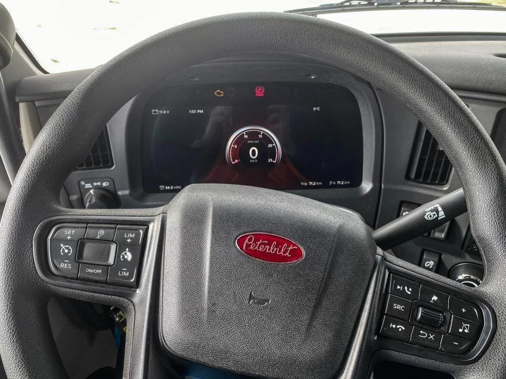 2024 Peterbilt 567 image 4