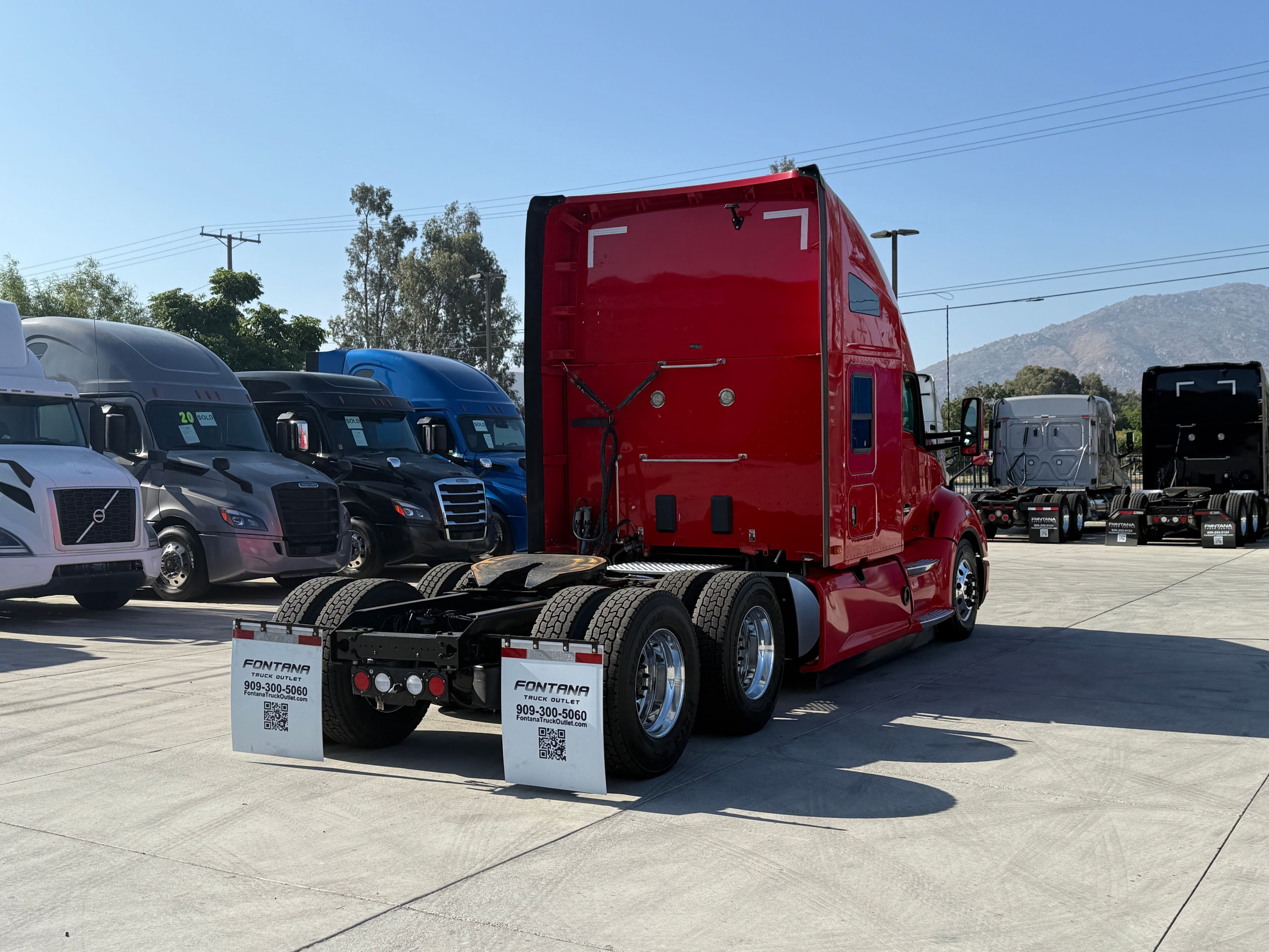 2020 Kenworth T680 image 5