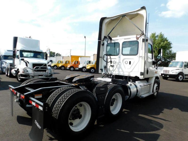 2018 Freightliner Cascadia image 5