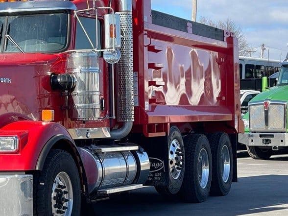 2026 Kenworth W900 image 5