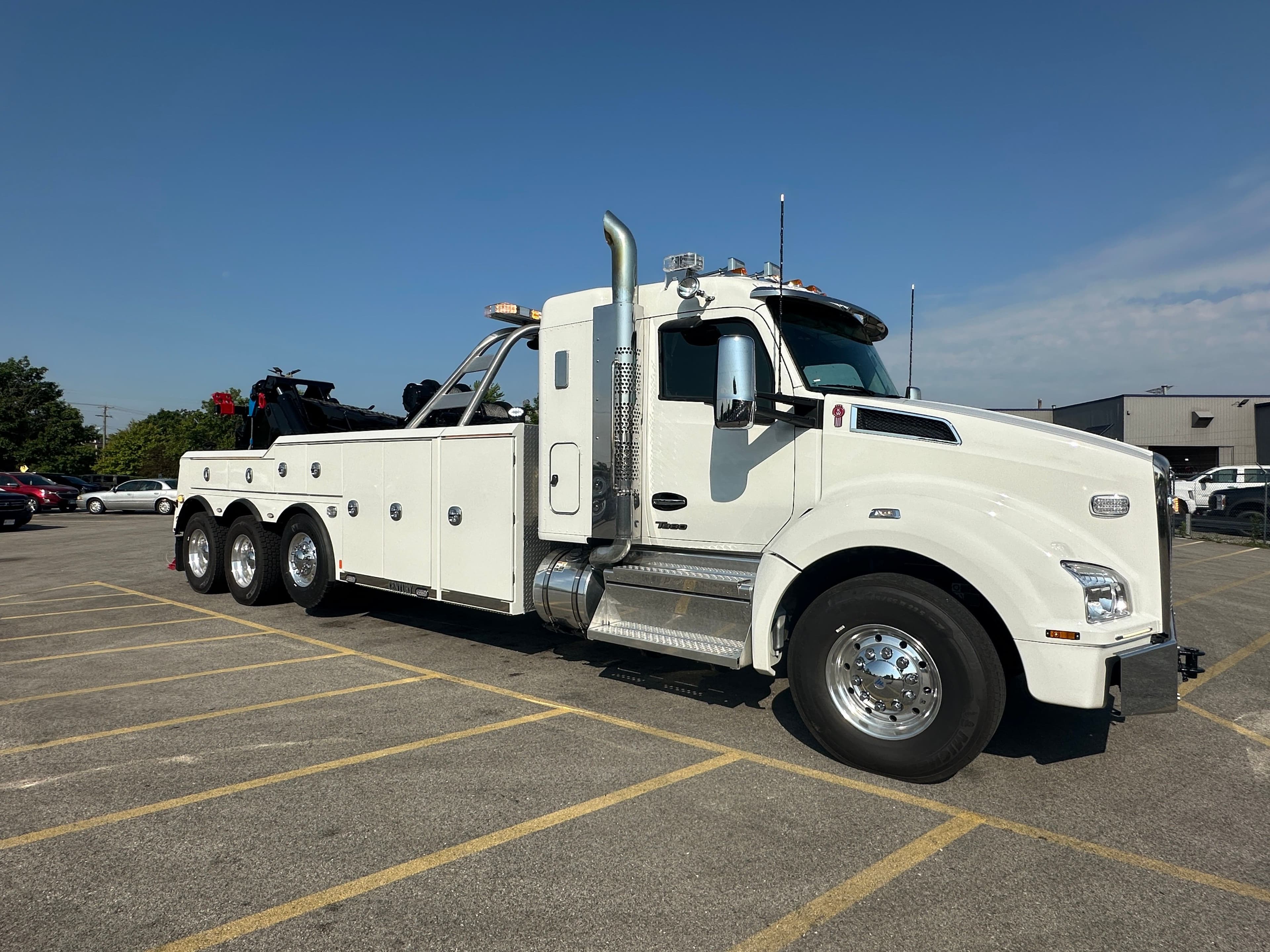 2025 Kenworth T880 WITH A CENTURY 9055XL image 7