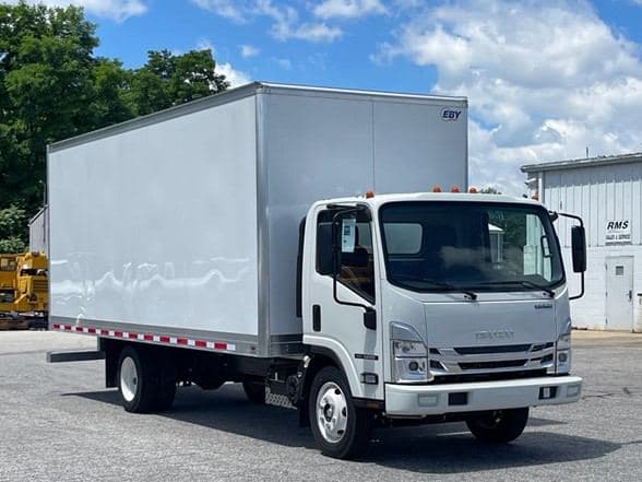 2025 Isuzu NRR image 1