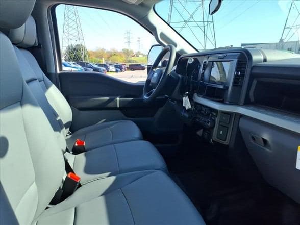 2026 Ford F350 SD XL image 16