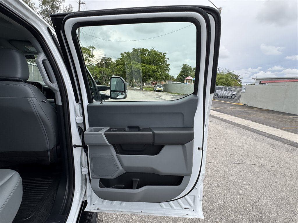 2023 Ford F250sd image 37