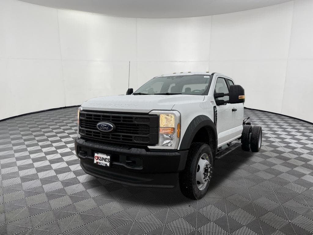 2026 Ford F-450SD XL Dump Truck image 8