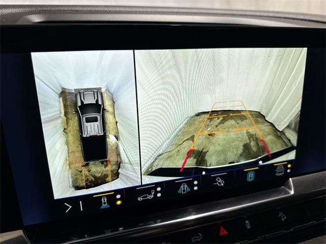 2024 Chevrolet Silverado 2500HD LTZ image 19