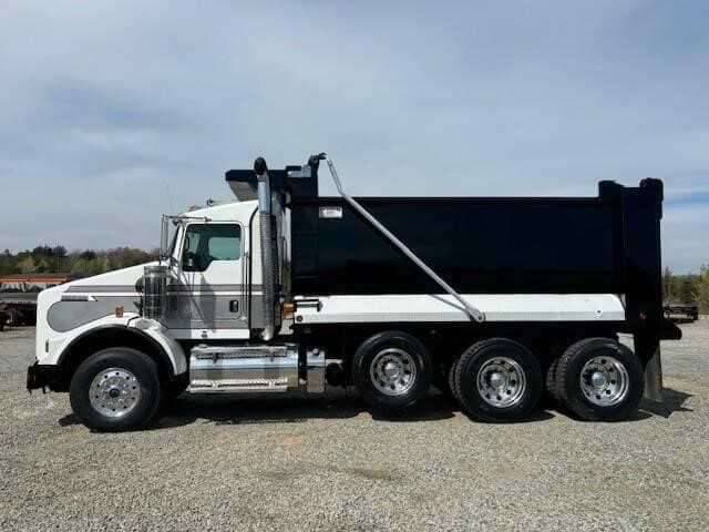 1992 Kenworth T800 image 7