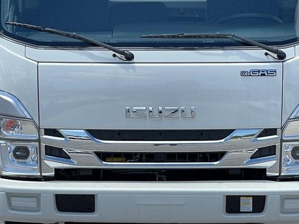 2025 Isuzu NRR image 5