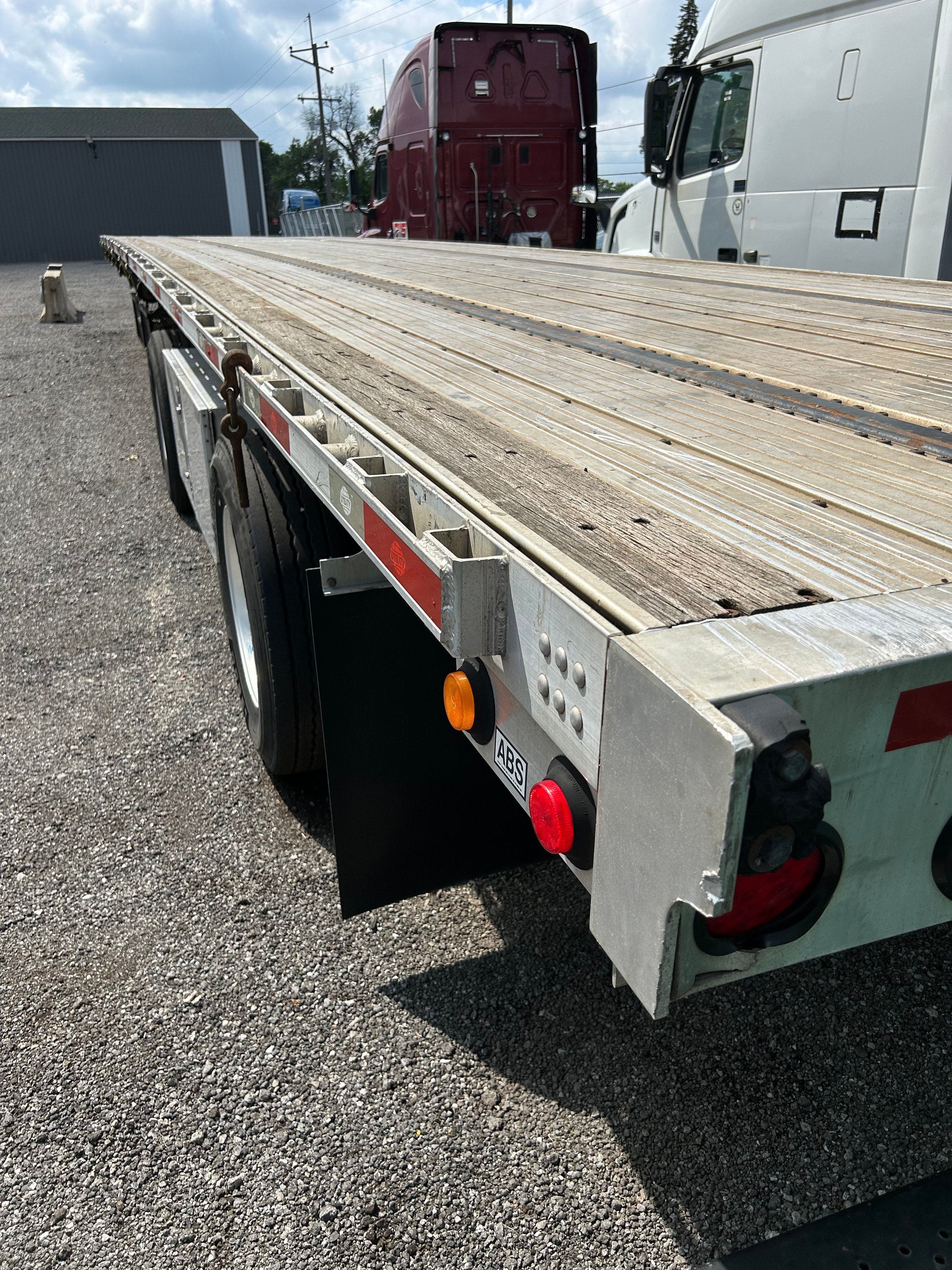 2019 Utility 53` Dry Van image 12