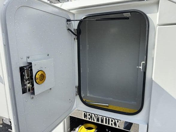 2026 Kenworth W990 image 19