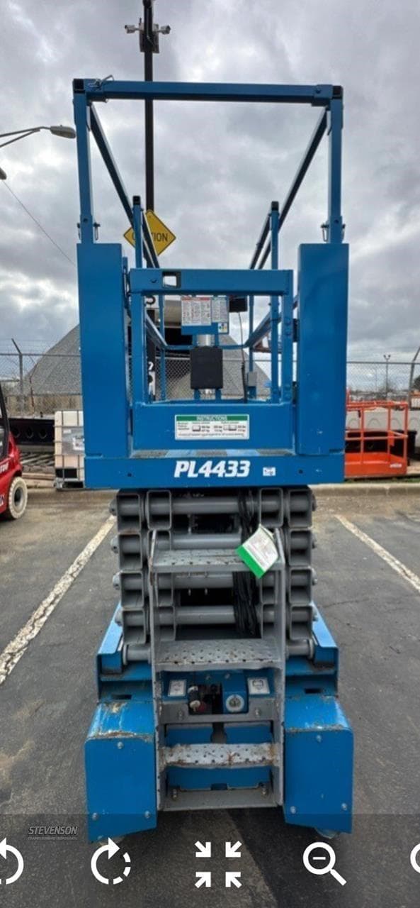 2013 GENIE GS3232 PL4433 image 10