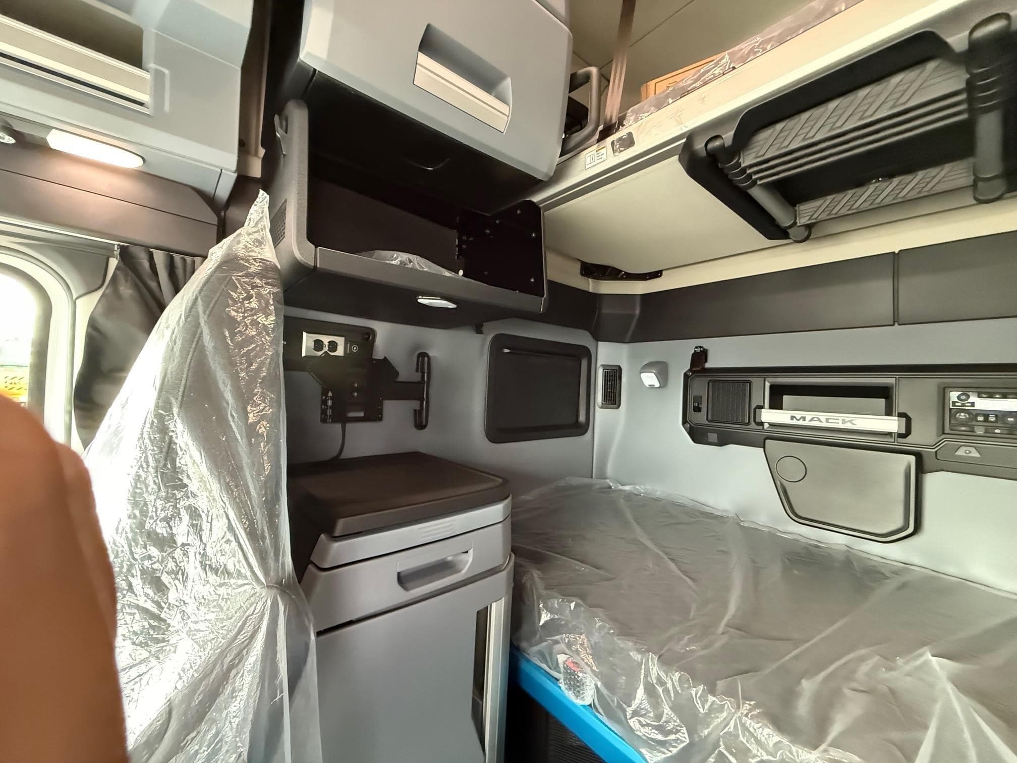 2026 MACK PIONEER 64T 121358 image 14