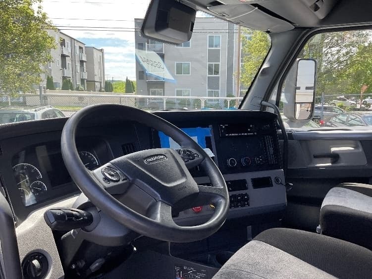 Used 2022 FREIGHTLINER Conventional - Sleeper Truck - CASCADIA 126 image 11