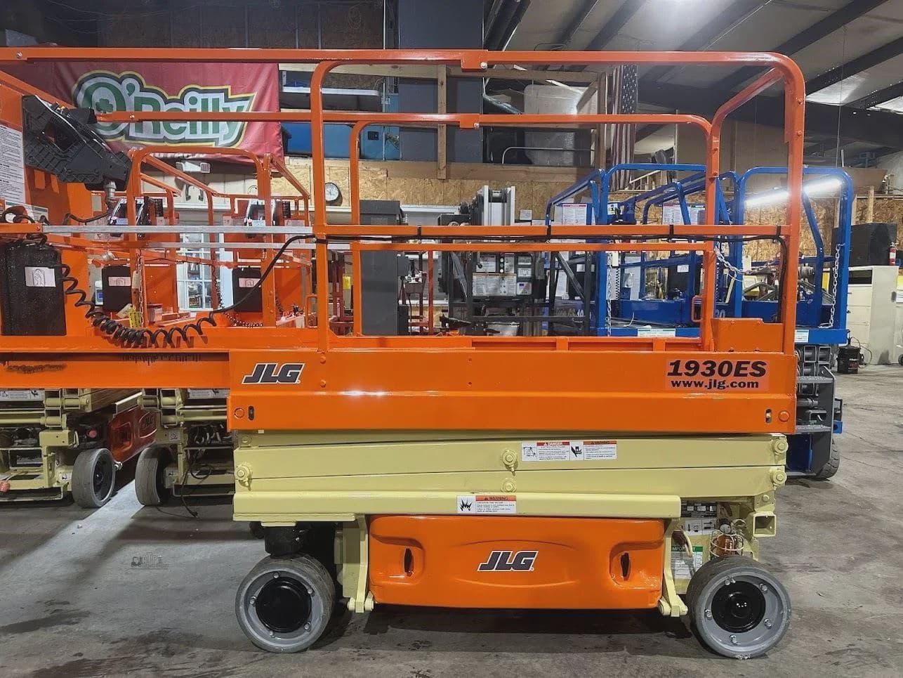 2016 JLG 1930ES image 13