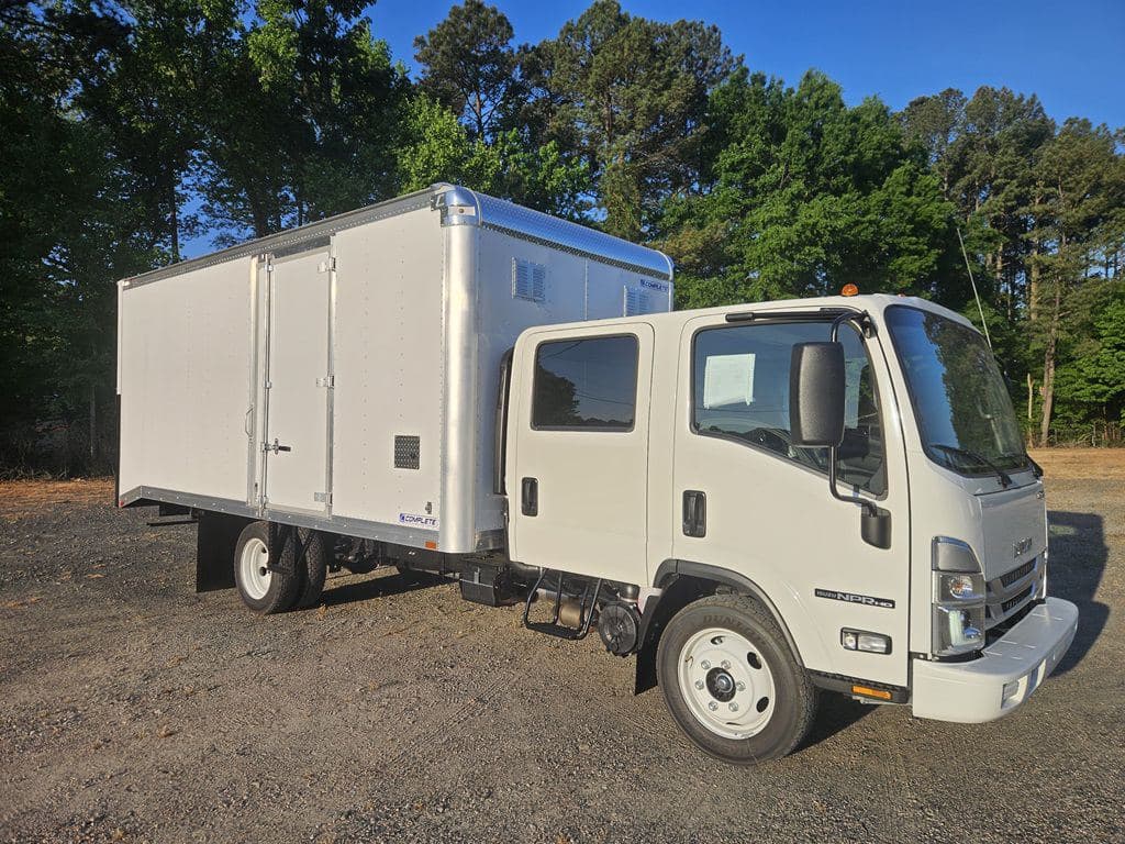 New 2027 ISUZU NPR-HD image 1