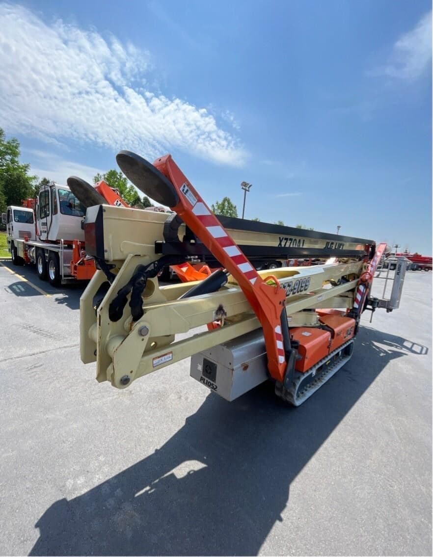 2016 JLG X770AJ PL1052 image 9