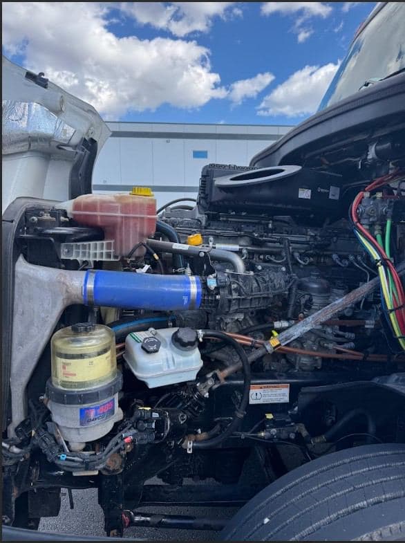 2022 Freightliner Cascadia image 9