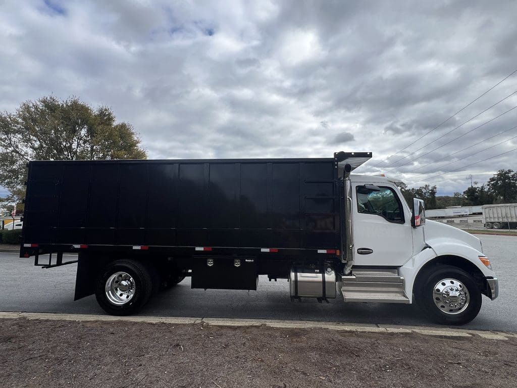New 2026 KENWORTH T280 image 8