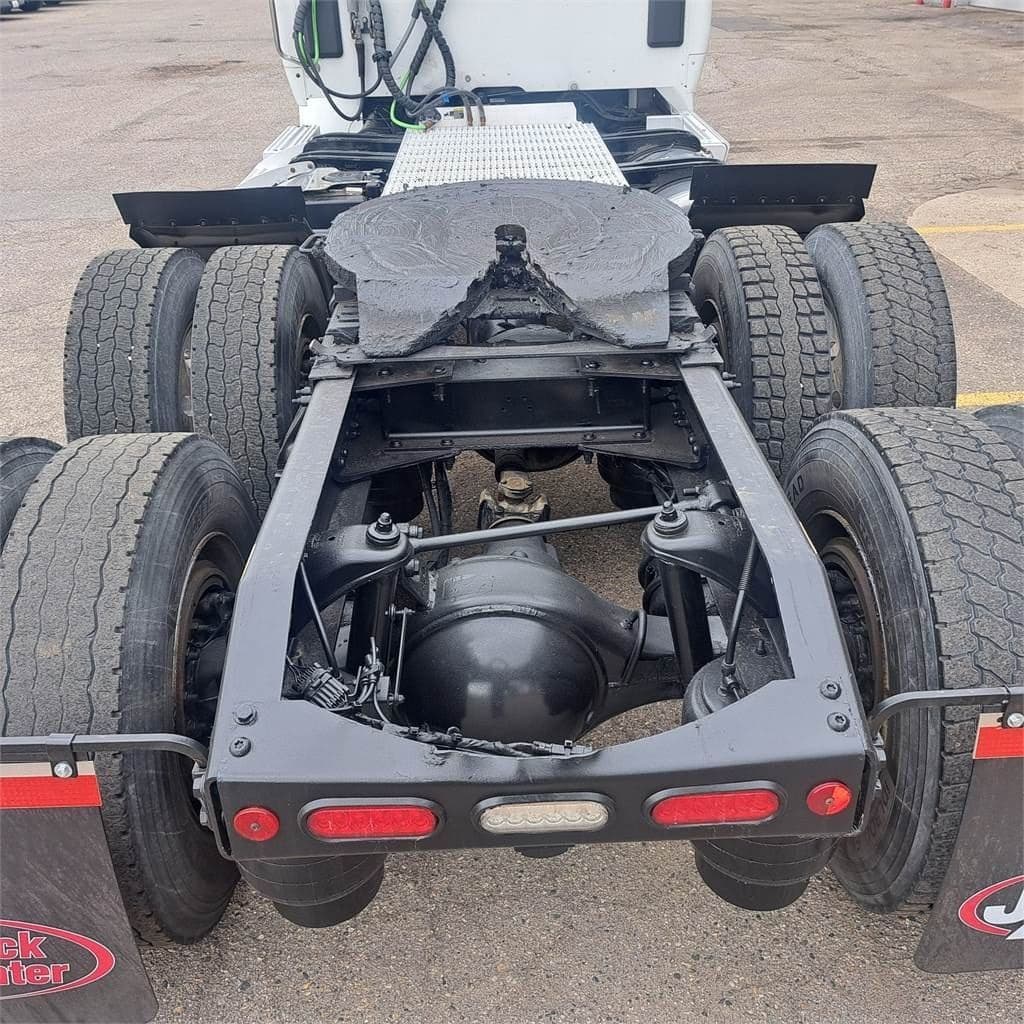 2019 Peterbilt 579 image 4