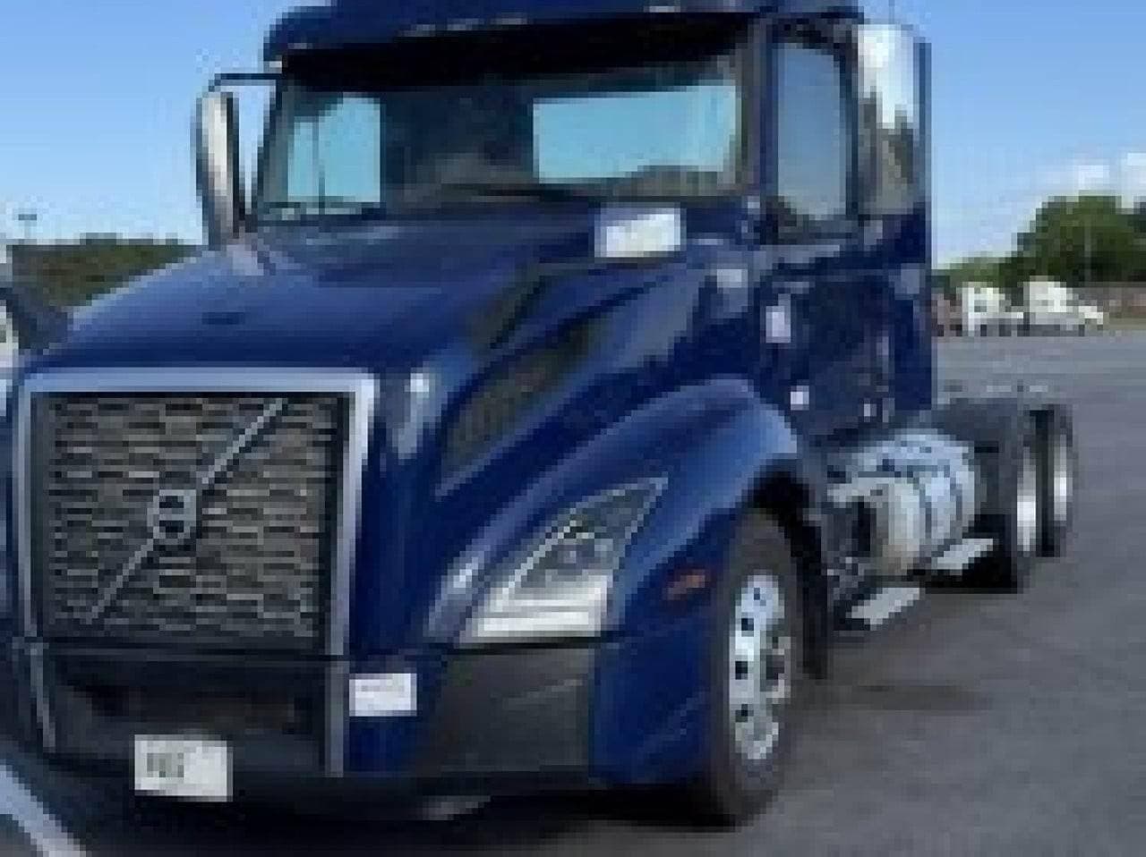 2024 Volvo VNL64T300 image 1