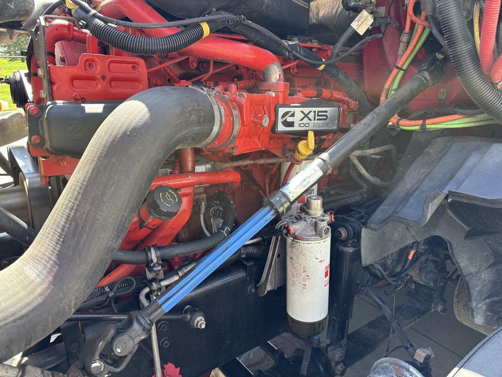 Used 2021 INTERNATIONAL LT625 image 6