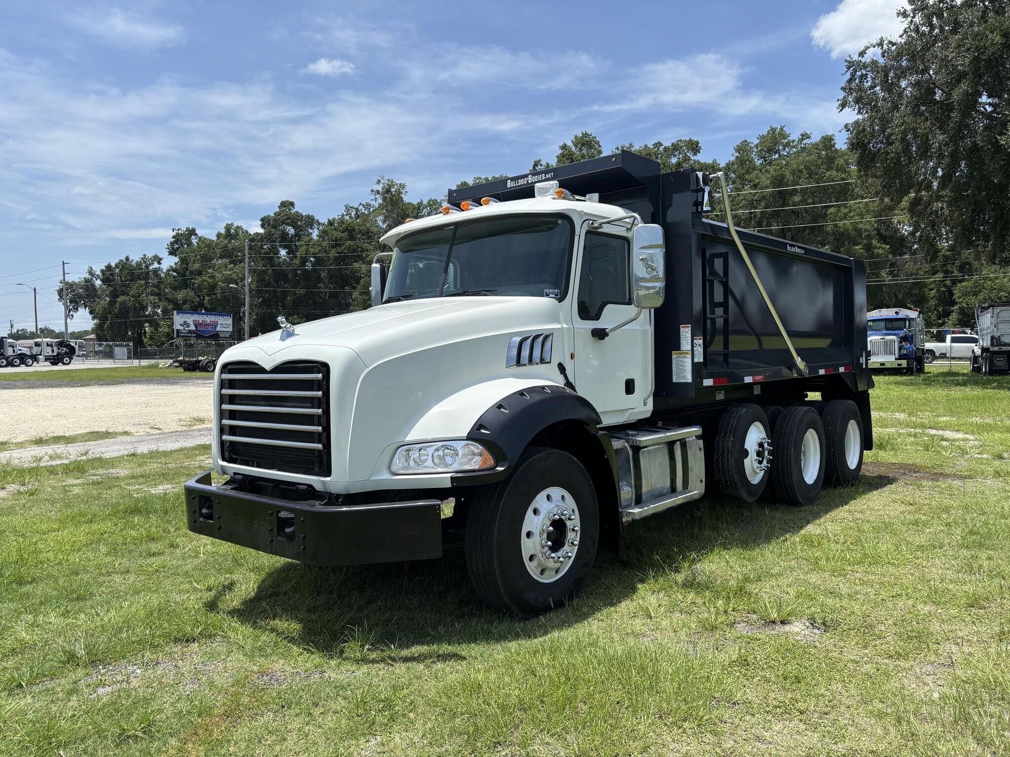 2012 MACK GRANITE GU813 5779 image 1