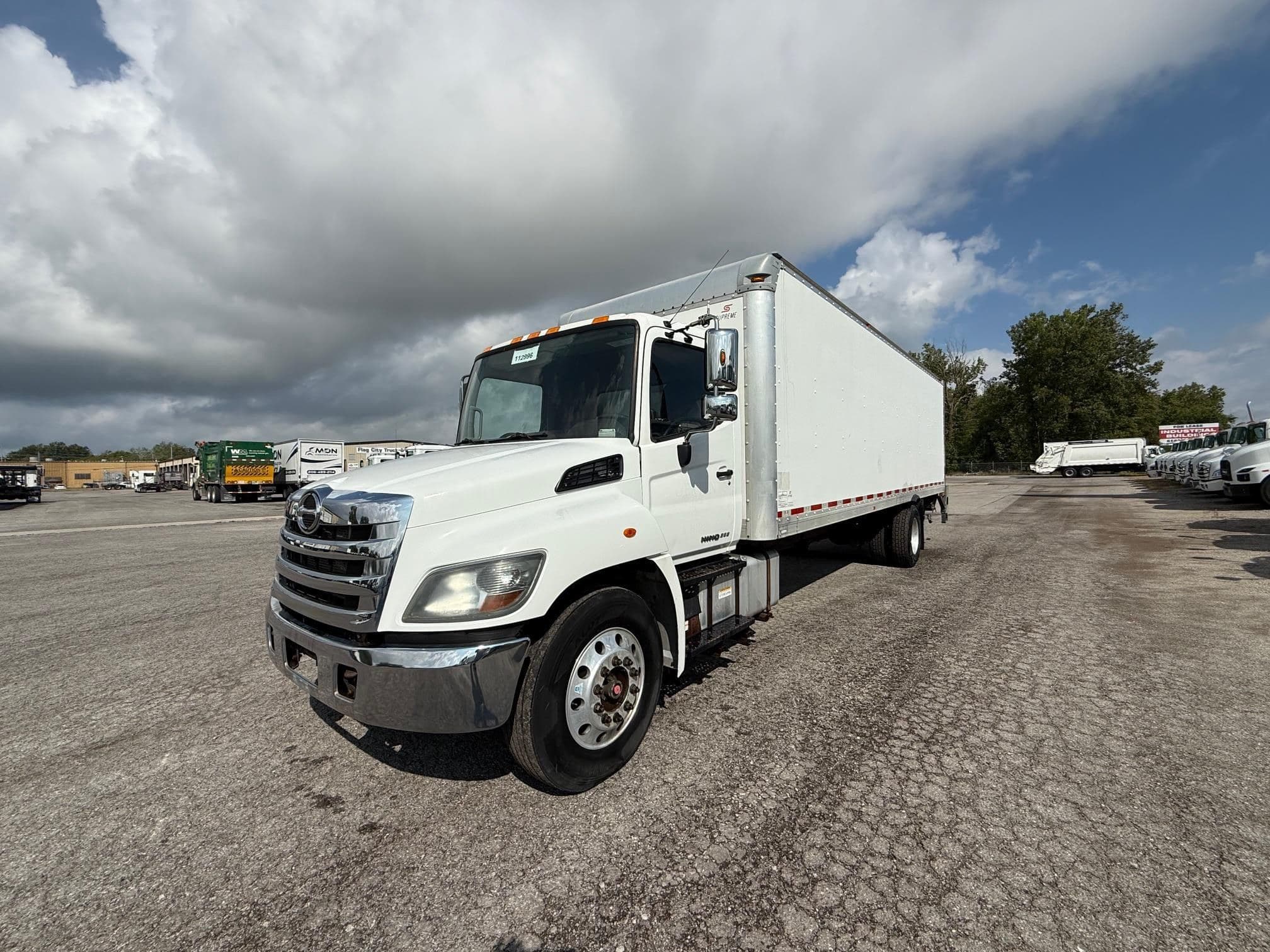 2017 HINO 268A 112996 image 5