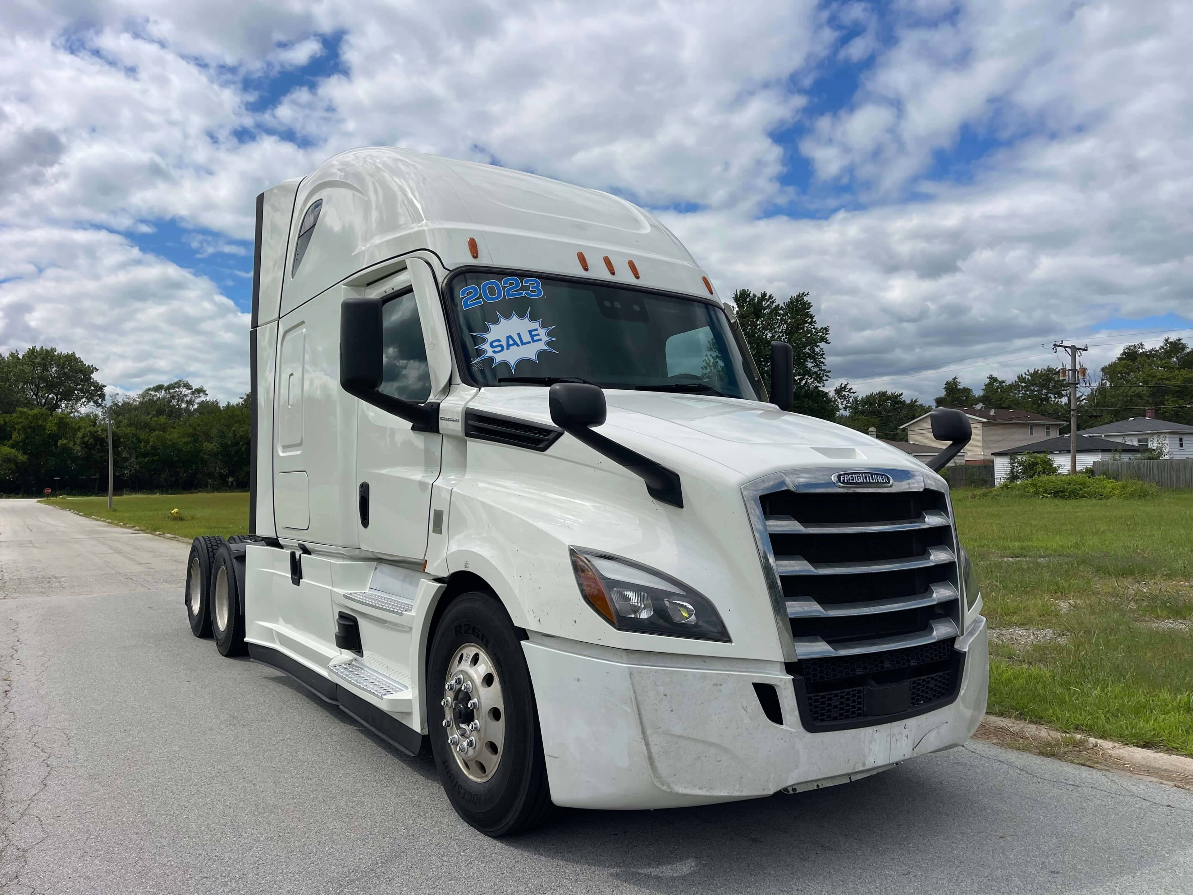 2023 Freightliner Cascadia 126 image 3