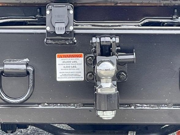 2024 Ford F550 image 16