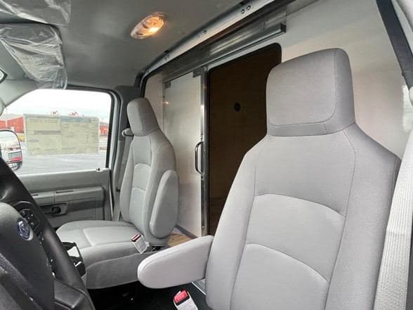 2024 Ford E350 image 16