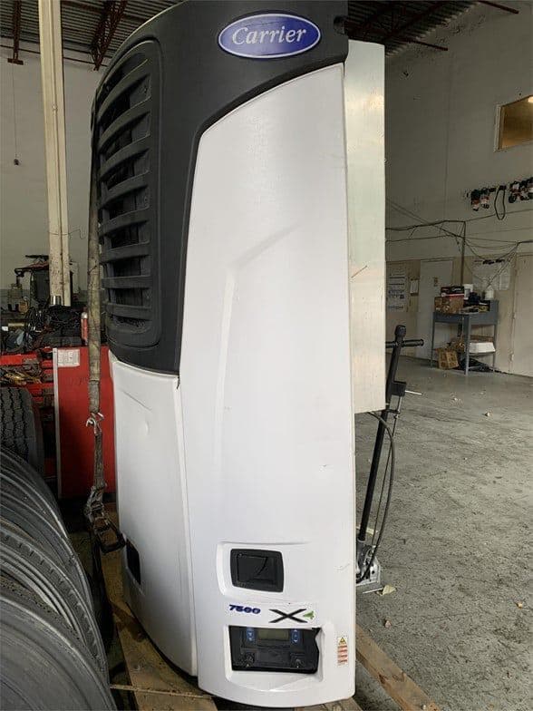 2017 CARRIER 7500 X4 W/ FUEL TANK image 11