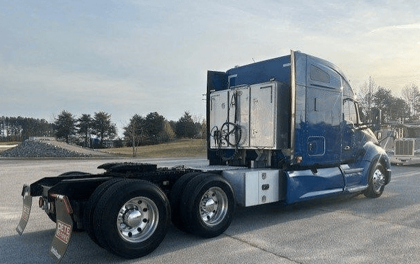 2020 Kenworth T680 image 4