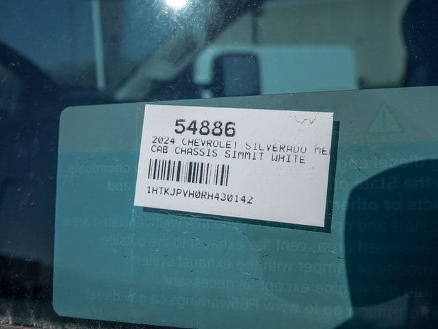 2024 Chevrolet Silverado 4500HD Work Truck image 21