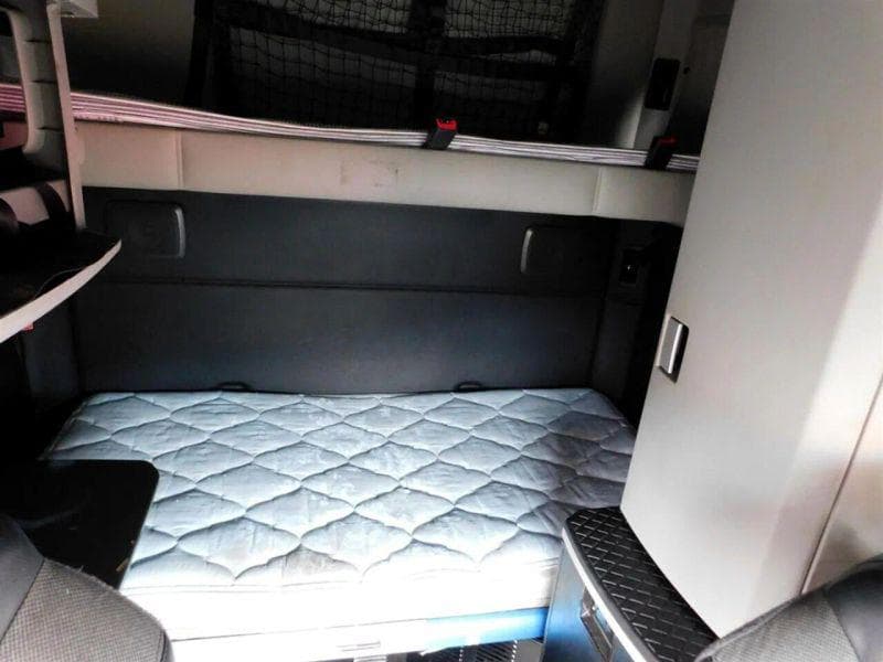 2023 Kenworth T600 image 22