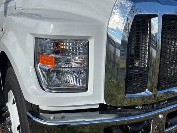 2025 Ford 4143D image 33