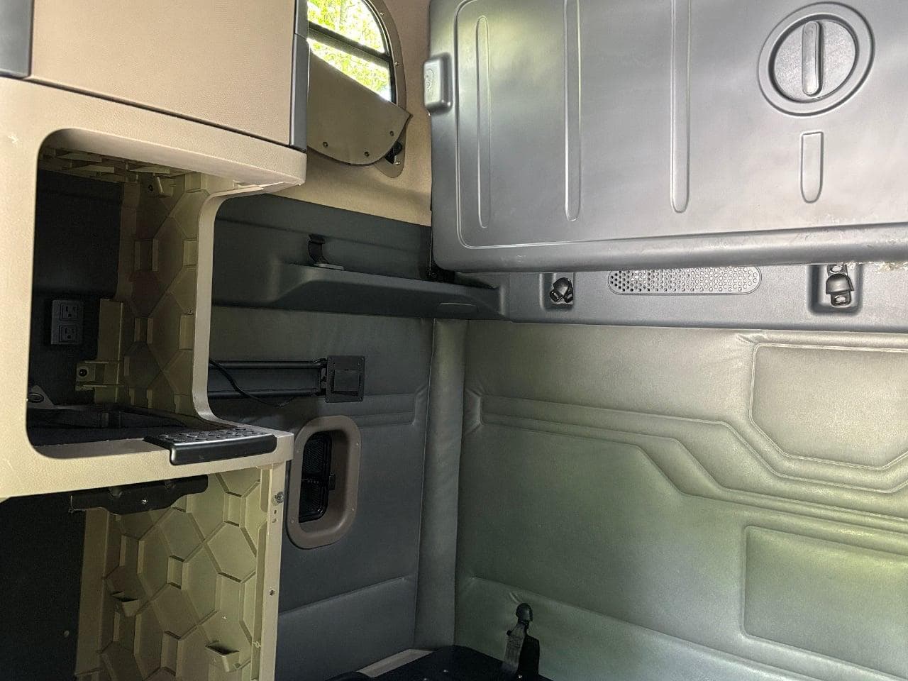 2020 Freightliner Cascadia 125 image 22