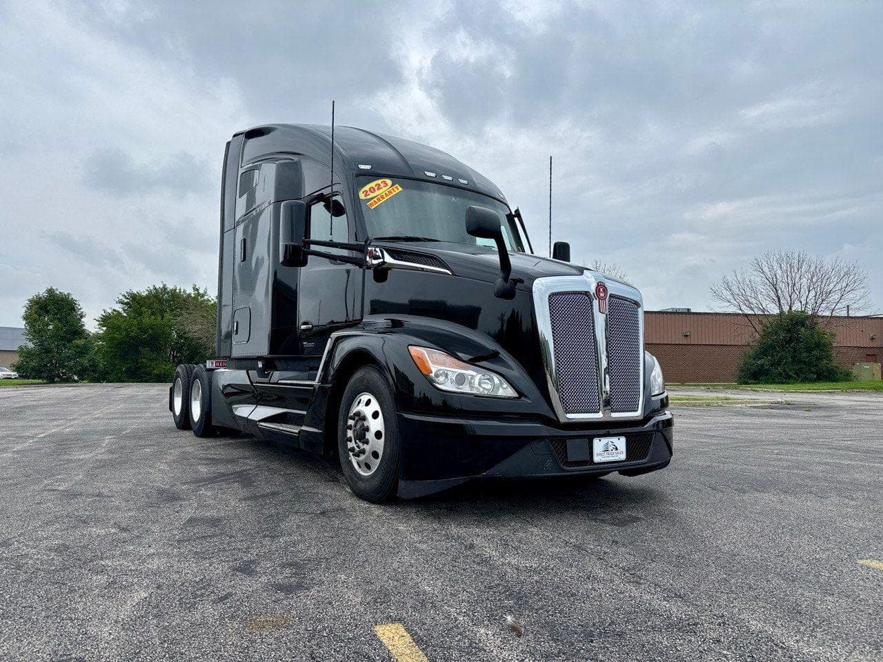 2023 Kenworth T680 image 3