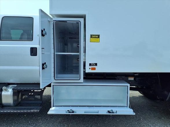 2026 Ford F750 SD image 17