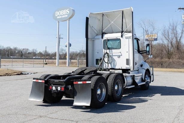 2021 Kenworth T680 image 6