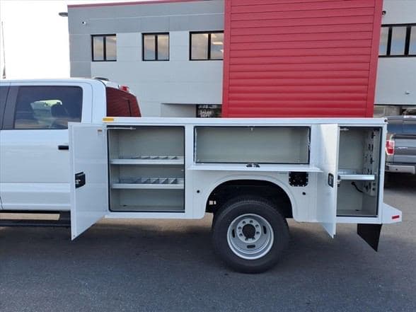 2026 Ford F350 image 5