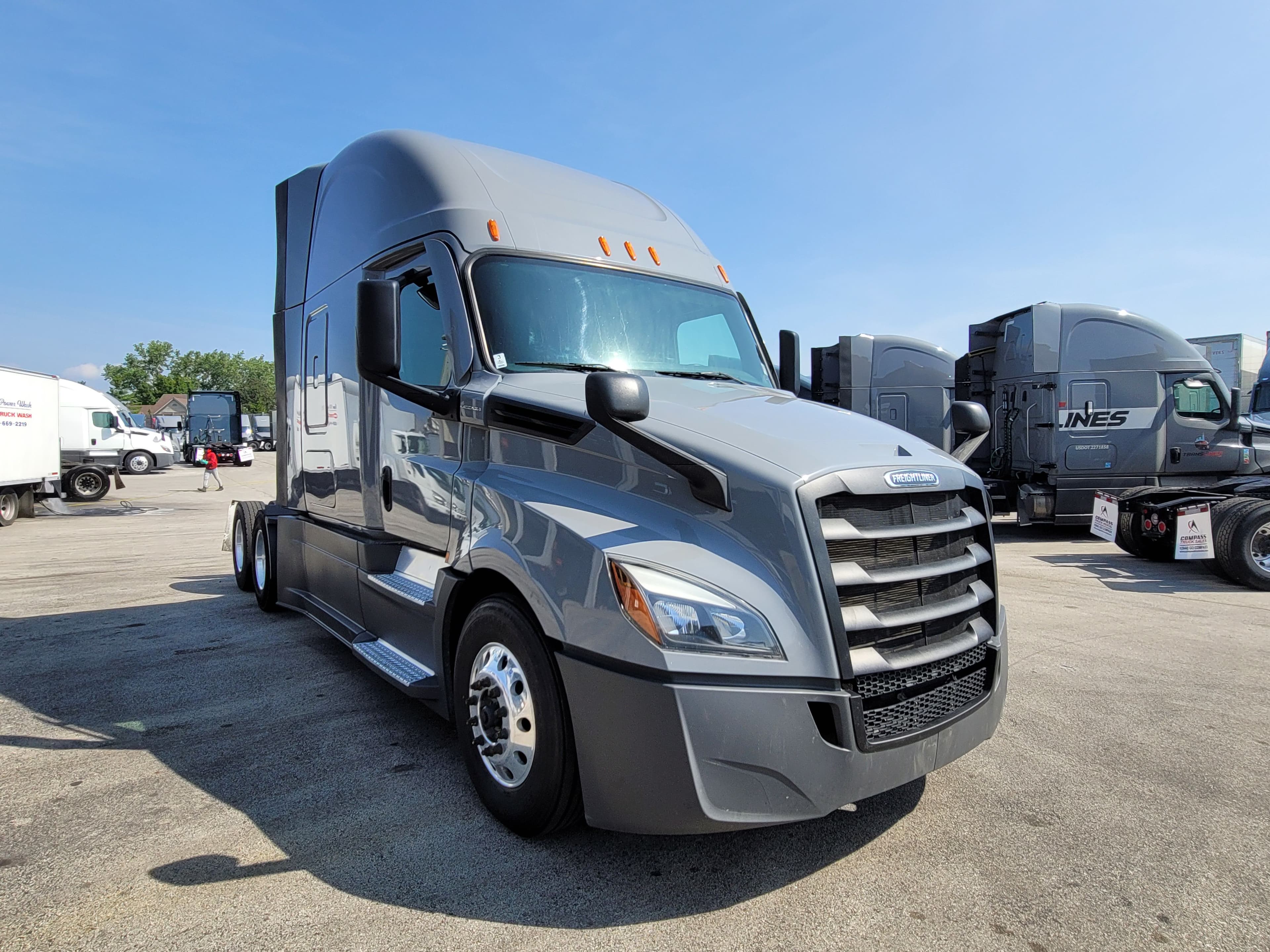 2022 Freightliner Cascadia 126 image 5