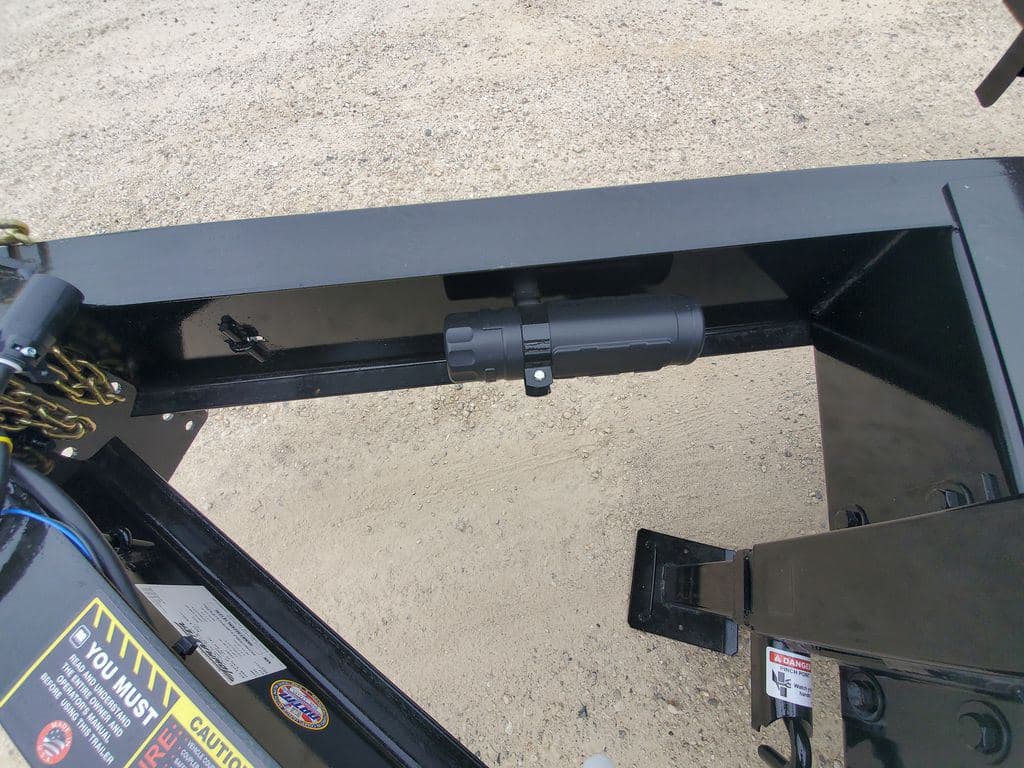 2024 Towmaster T-16T image 14