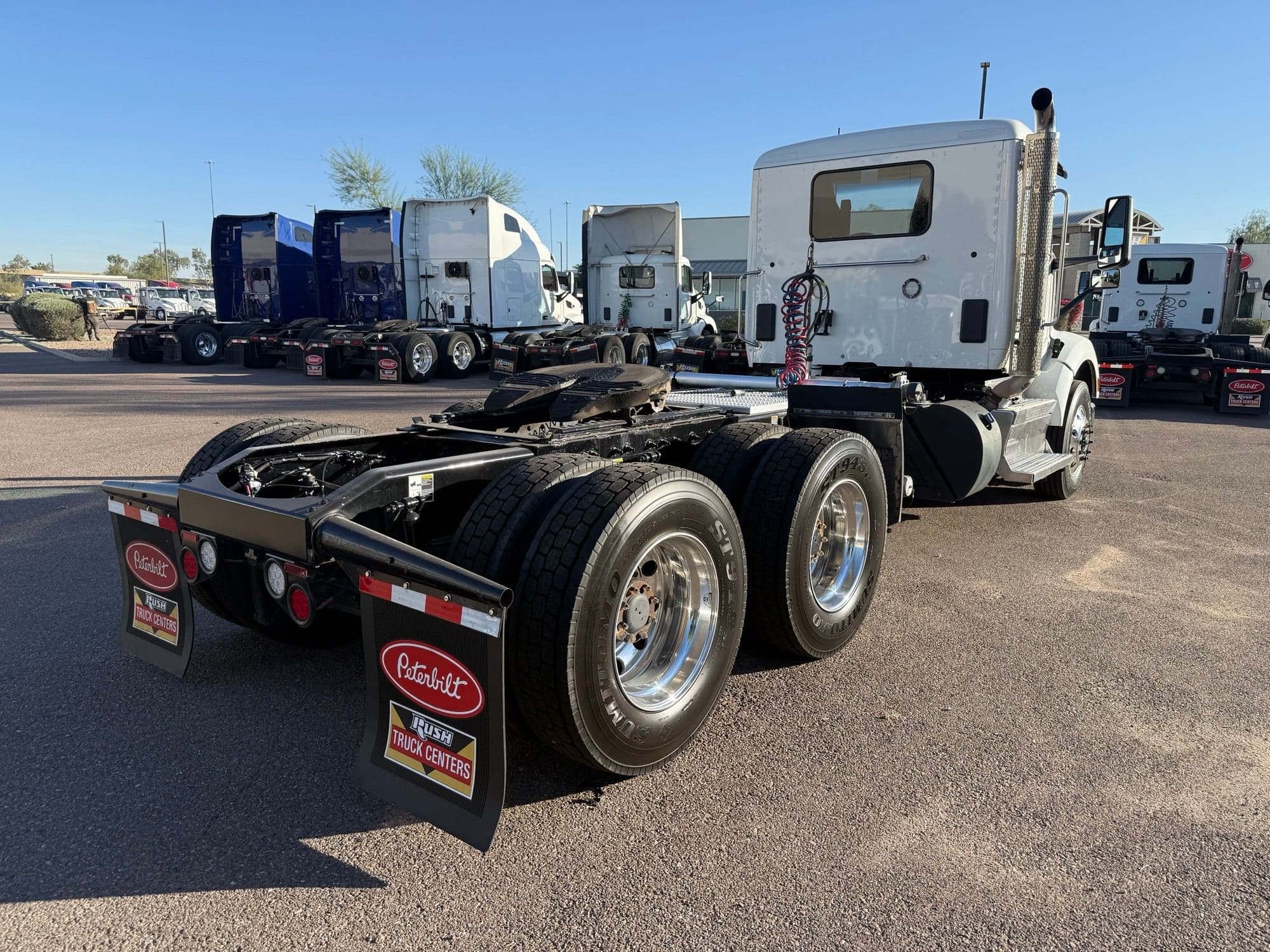 2023 Peterbilt 579 image 4